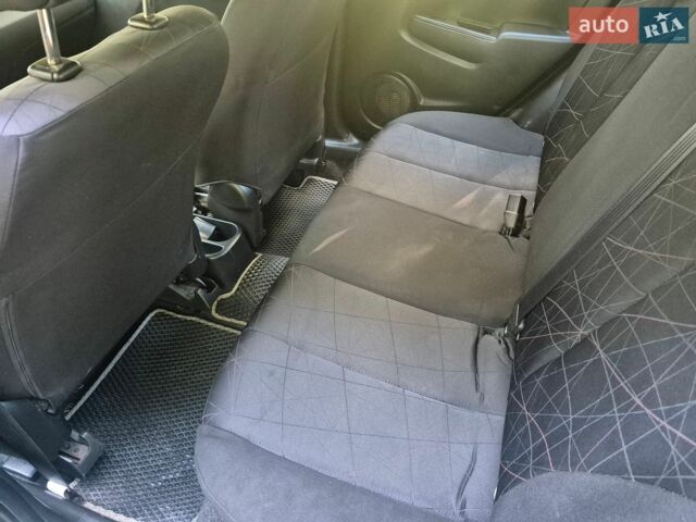 Синий Мазда 2, объемом двигателя 1.5 л и пробегом 82 тыс. км за 7500 $, фото 9 на Automoto.ua