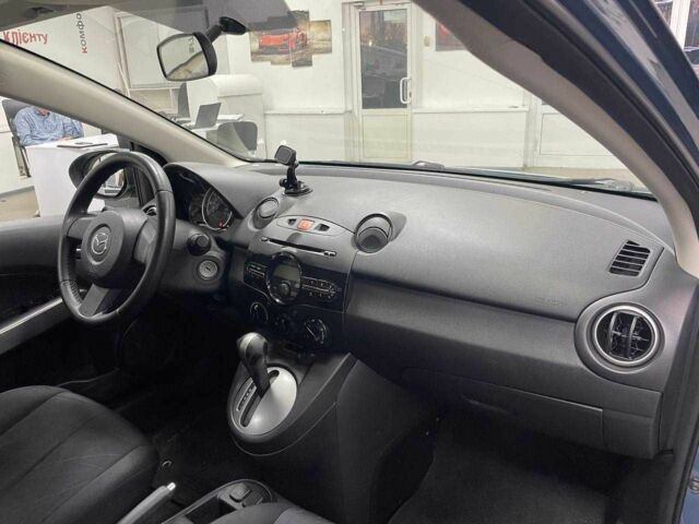 Синий Мазда 2, объемом двигателя 1.5 л и пробегом 166 тыс. км за 6790 $, фото 14 на Automoto.ua