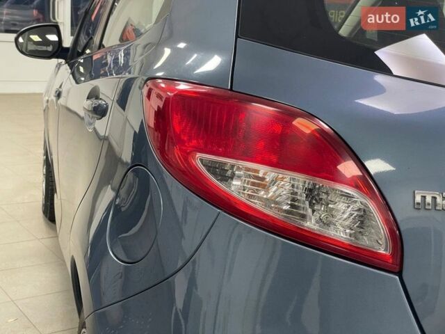 Синий Мазда 2, объемом двигателя 1.5 л и пробегом 166 тыс. км за 8690 $, фото 8 на Automoto.ua