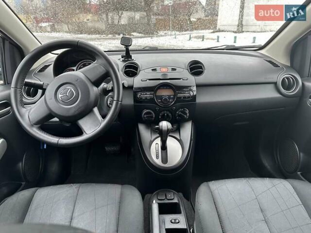 Синий Мазда 2, объемом двигателя 1.5 л и пробегом 166 тыс. км за 8200 $, фото 9 на Automoto.ua
