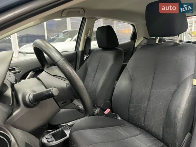 Синій Мазда 2, об'ємом двигуна 1.5 л та пробігом 166 тис. км за 6790 $, фото 18 на Automoto.ua