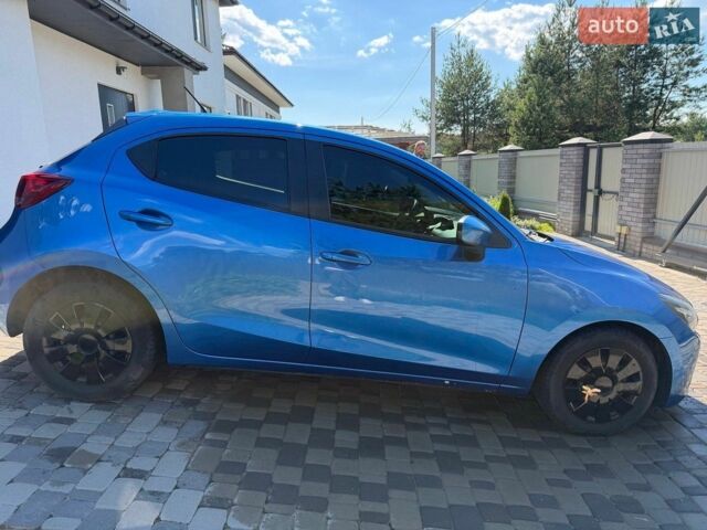 Синій Мазда 2, об'ємом двигуна 1.5 л та пробігом 64 тис. км за 11500 $, фото 3 на Automoto.ua