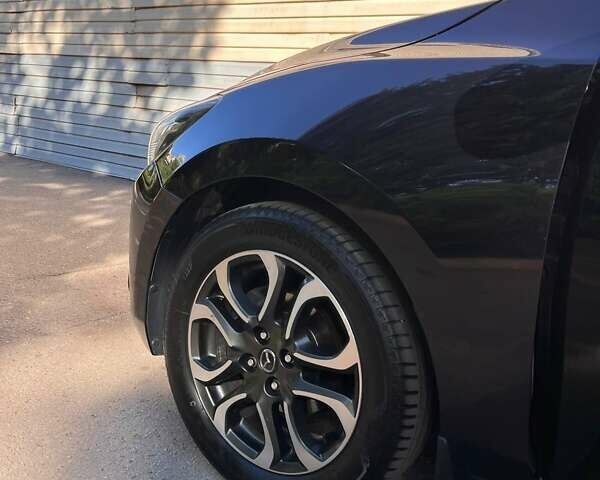 Синий Мазда 2, объемом двигателя 1.5 л и пробегом 188 тыс. км за 7200 $, фото 7 на Automoto.ua