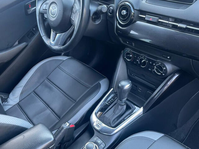 Синій Мазда 2, об'ємом двигуна 1.5 л та пробігом 80 тис. км за 9700 $, фото 5 на Automoto.ua