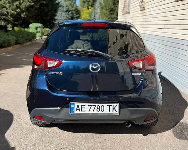 Синий Мазда 2, объемом двигателя 1.5 л и пробегом 188 тыс. км за 7200 $, фото 4 на Automoto.ua
