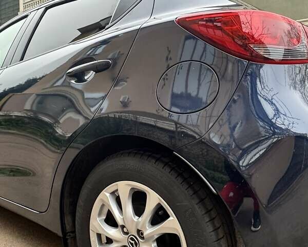 Синий Мазда 2, объемом двигателя 1.5 л и пробегом 43 тыс. км за 13000 $, фото 9 на Automoto.ua