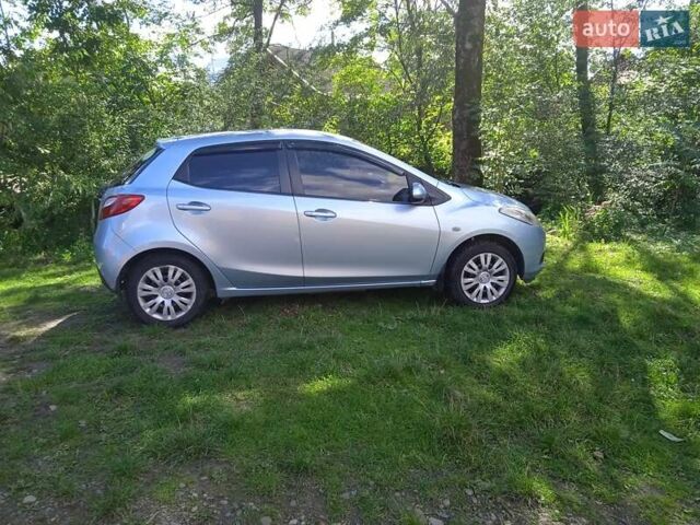 Синий Мазда 2, объемом двигателя 0 л и пробегом 200 тыс. км за 5100 $, фото 1 на Automoto.ua