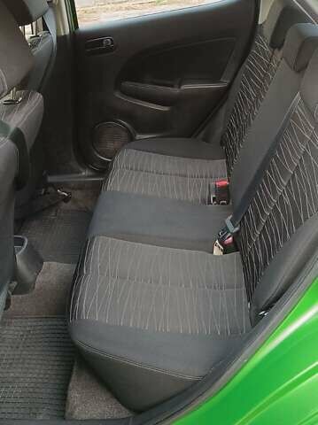 Зеленый Мазда 2, объемом двигателя 1.4 л и пробегом 157 тыс. км за 4590 $, фото 11 на Automoto.ua