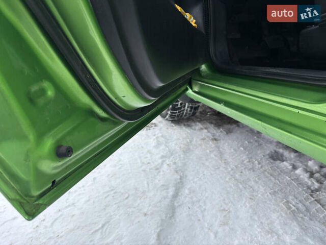 Зелений Мазда 2, об'ємом двигуна 1.5 л та пробігом 107 тис. км за 5850 $, фото 23 на Automoto.ua