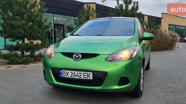 Зелений Мазда 2, об'ємом двигуна 1.5 л та пробігом 69 тис. км за 6300 $, фото 7 на Automoto.ua