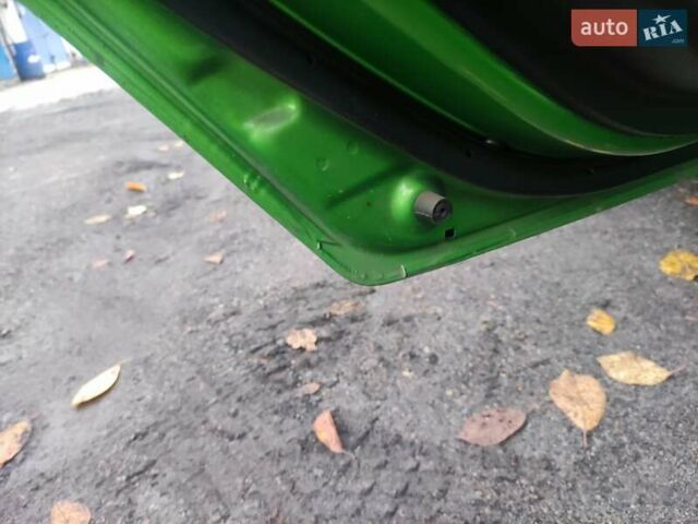 Зеленый Мазда 2, объемом двигателя 1.5 л и пробегом 147 тыс. км за 6000 $, фото 7 на Automoto.ua