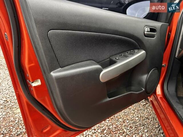 Оранжевый Мазда 2, объемом двигателя 1.5 л и пробегом 268 тыс. км за 6350 $, фото 9 на Automoto.ua