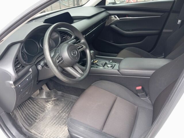 Белый Мазда 3 МПС, объемом двигателя 2.5 л и пробегом 69 тыс. км за 14200 $, фото 5 на Automoto.ua