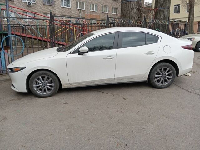 Белый Мазда 3 МПС, объемом двигателя 2.5 л и пробегом 69 тыс. км за 14200 $, фото 4 на Automoto.ua