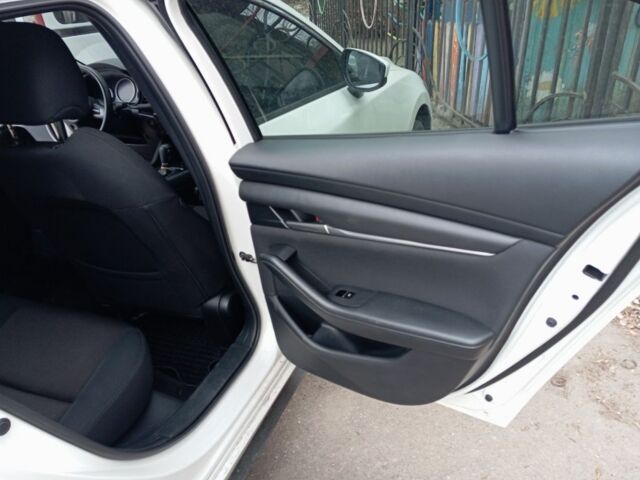 Белый Мазда 3 МПС, объемом двигателя 2.5 л и пробегом 69 тыс. км за 14200 $, фото 10 на Automoto.ua