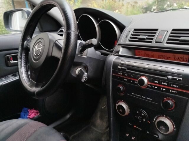 Серый Мазда 3 МПС, объемом двигателя 1.6 л и пробегом 350 тыс. км за 3000 $, фото 7 на Automoto.ua