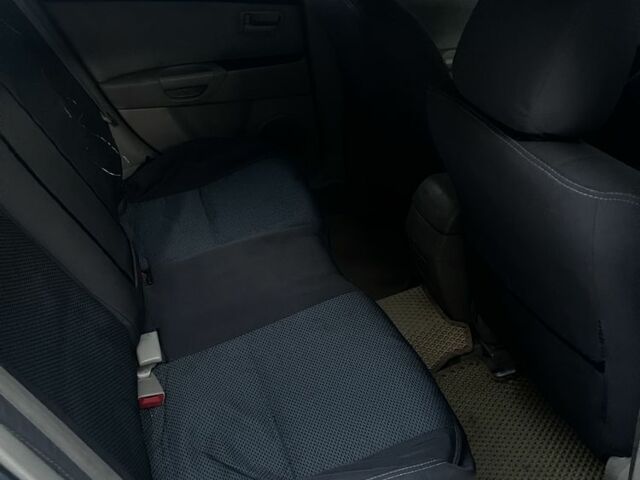 Белый Мазда 3, объемом двигателя 1.6 л и пробегом 320 тыс. км за 3300 $, фото 4 на Automoto.ua