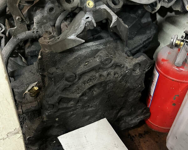 Белый Мазда 3, объемом двигателя 1.6 л и пробегом 320 тыс. км за 3300 $, фото 7 на Automoto.ua