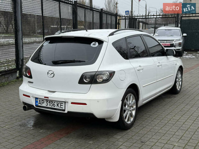 Белый Мазда 3, объемом двигателя 1.6 л и пробегом 190 тыс. км за 5500 $, фото 5 на Automoto.ua