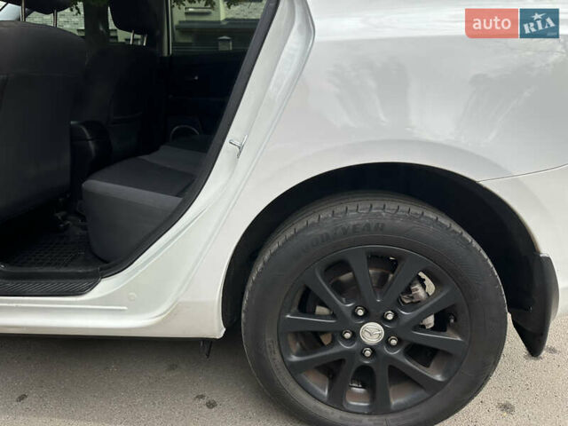 Білий Мазда 3, об'ємом двигуна 1.6 л та пробігом 219 тис. км за 5500 $, фото 16 на Automoto.ua