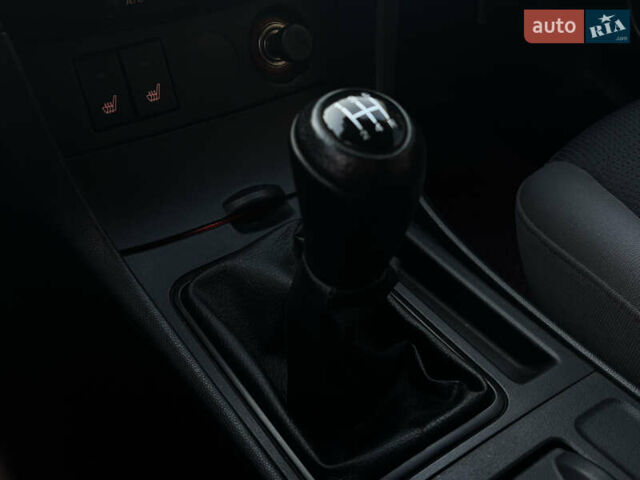 Білий Мазда 3, об'ємом двигуна 1.6 л та пробігом 226 тис. км за 5299 $, фото 11 на Automoto.ua