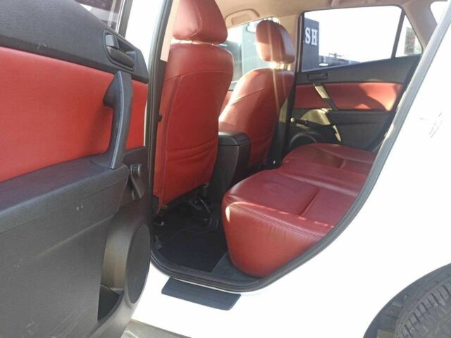 Белый Мазда 3, объемом двигателя 1.6 л и пробегом 230 тыс. км за 5900 $, фото 16 на Automoto.ua