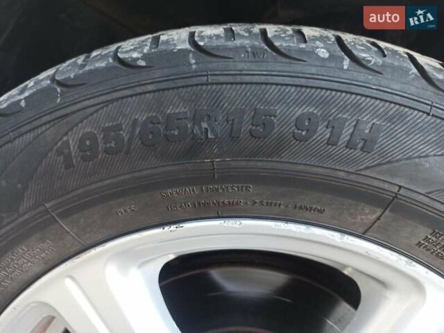 Белый Мазда 3, объемом двигателя 1.56 л и пробегом 230 тыс. км за 6500 $, фото 29 на Automoto.ua