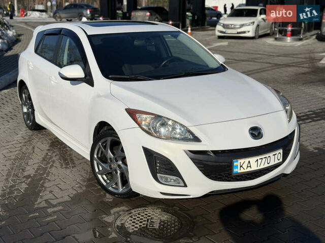 Білий Мазда 3, об'ємом двигуна 2.5 л та пробігом 190 тис. км за 7900 $, фото 3 на Automoto.ua