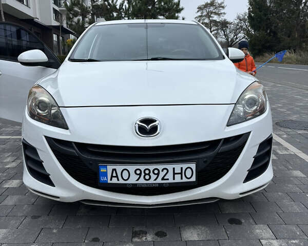 Белый Мазда 3, объемом двигателя 1.6 л и пробегом 171 тыс. км за 8500 $, фото 18 на Automoto.ua