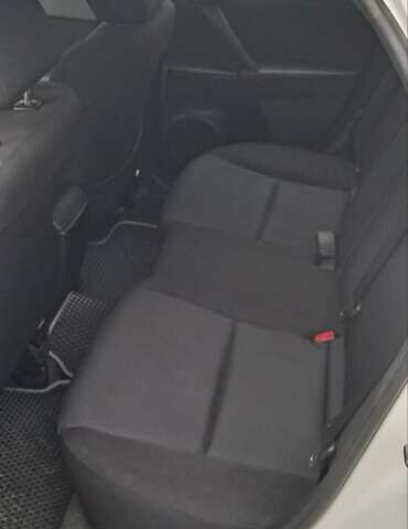 Белый Мазда 3, объемом двигателя 1.6 л и пробегом 159 тыс. км за 8000 $, фото 10 на Automoto.ua