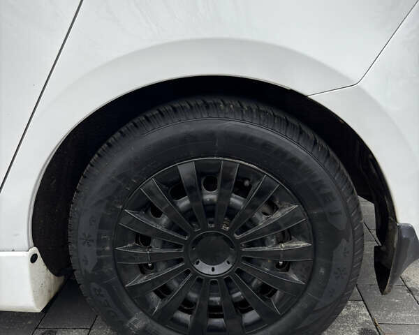 Белый Мазда 3, объемом двигателя 1.6 л и пробегом 171 тыс. км за 8500 $, фото 21 на Automoto.ua