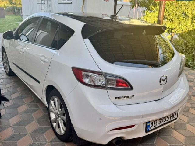 Білий Мазда 3, об'ємом двигуна 1.56 л та пробігом 230 тис. км за 6500 $, фото 2 на Automoto.ua