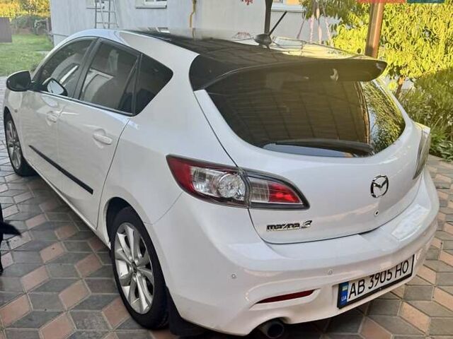 Білий Мазда 3, об'ємом двигуна 1.56 л та пробігом 227 тис. км за 7900 $, фото 2 на Automoto.ua