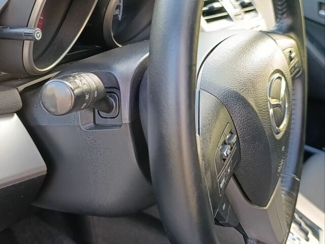 Белый Мазда 3, объемом двигателя 2 л и пробегом 200 тыс. км за 8500 $, фото 34 на Automoto.ua