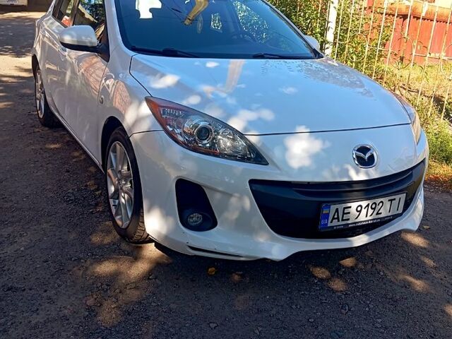 Белый Мазда 3, объемом двигателя 1.6 л и пробегом 223 тыс. км за 6500 $, фото 2 на Automoto.ua