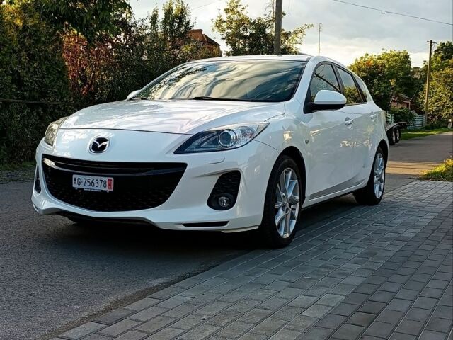 Белый Мазда 3, объемом двигателя 2 л и пробегом 200 тыс. км за 8500 $, фото 16 на Automoto.ua
