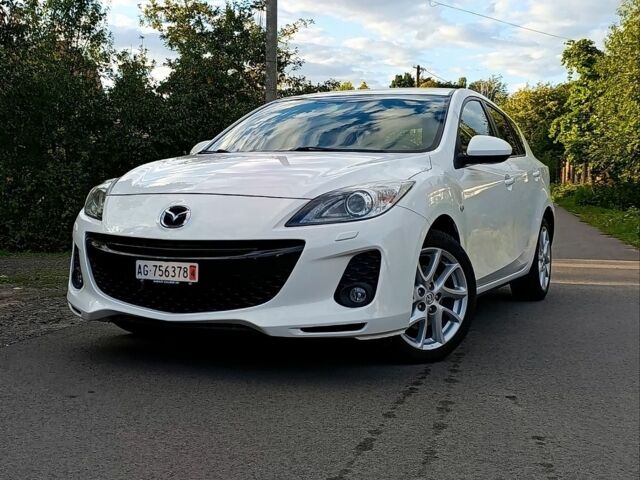 Белый Мазда 3, объемом двигателя 2 л и пробегом 200 тыс. км за 8500 $, фото 8 на Automoto.ua