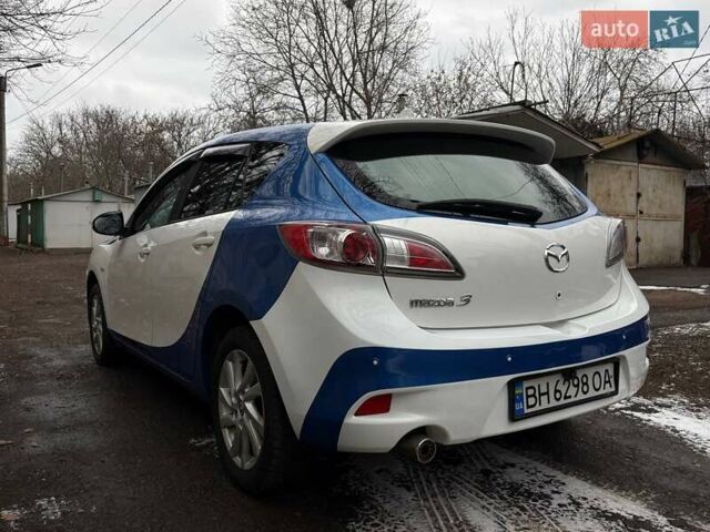 Білий Мазда 3, об'ємом двигуна 1.6 л та пробігом 151 тис. км за 6850 $, фото 20 на Automoto.ua