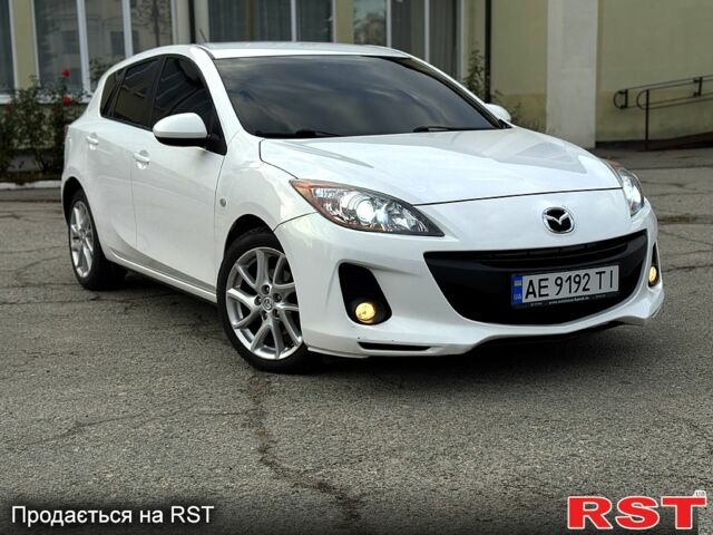 Белый Мазда 3, объемом двигателя 1.6 л и пробегом 222 тыс. км за 7700 $, фото 1 на Automoto.ua
