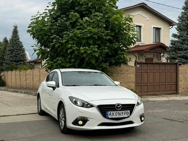 Білий Мазда 3, об'ємом двигуна 1.5 л та пробігом 156 тис. км за 7700 $, фото 7 на Automoto.ua