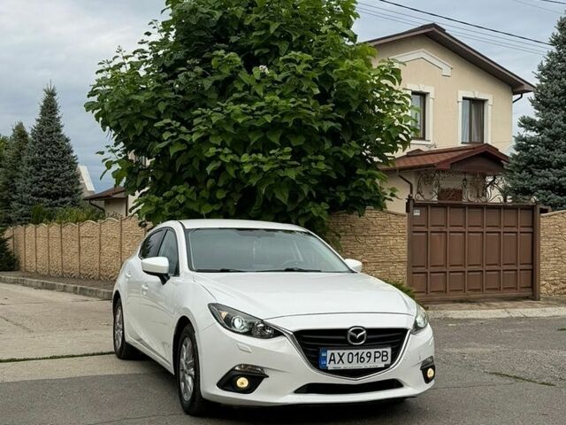 Білий Мазда 3, об'ємом двигуна 1.5 л та пробігом 156 тис. км за 7700 $, фото 6 на Automoto.ua