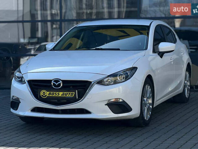 Белый Мазда 3, объемом двигателя 2 л и пробегом 178 тыс. км за 9300 $, фото 2 на Automoto.ua