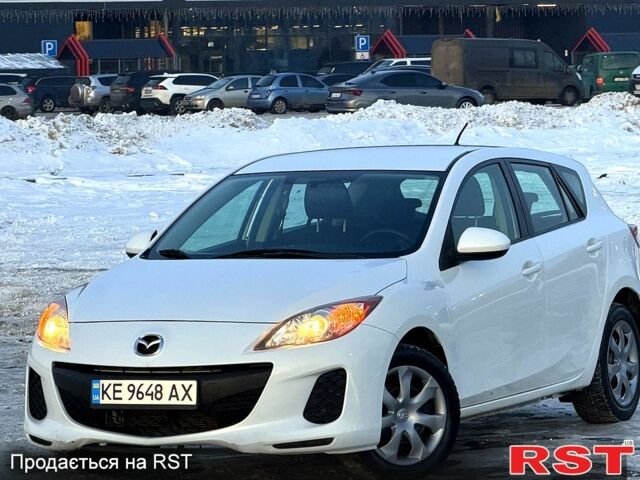 Білий Мазда 3, об'ємом двигуна 2 л та пробігом 19900 тис. км за 6500 $, фото 1 на Automoto.ua