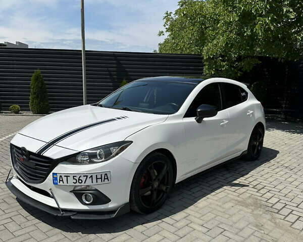 Белый Мазда 3, объемом двигателя 2 л и пробегом 291 тыс. км за 9999 $, фото 11 на Automoto.ua