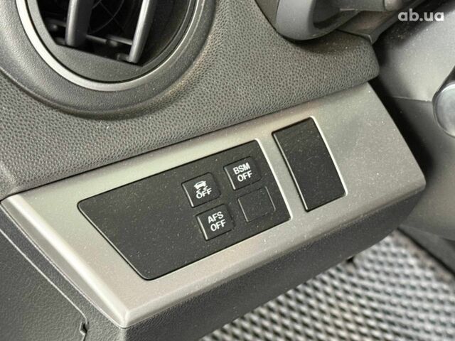 Белый Мазда 3, объемом двигателя 2 л и пробегом 85 тыс. км за 10490 $, фото 17 на Automoto.ua