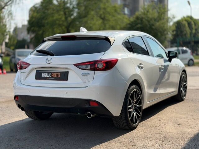 Білий Мазда 3, об'ємом двигуна 2.2 л та пробігом 256 тис. км за 10650 $, фото 3 на Automoto.ua