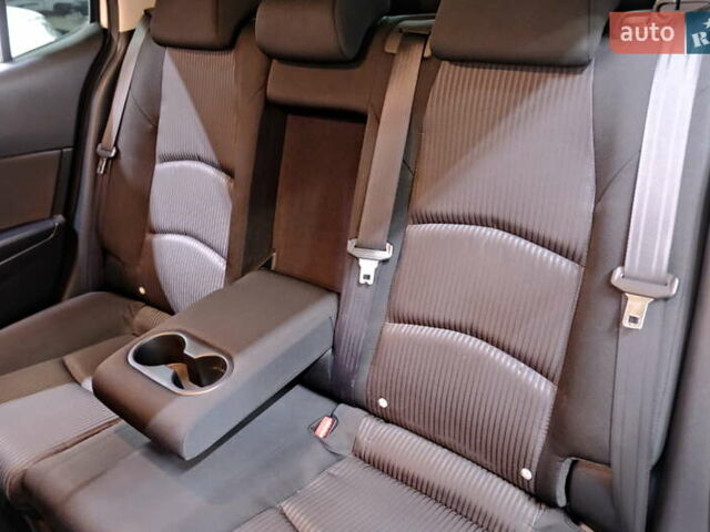 Білий Мазда 3, об'ємом двигуна 1.5 л та пробігом 93 тис. км за 13500 $, фото 33 на Automoto.ua