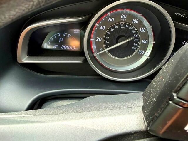 Білий Мазда 3, об'ємом двигуна 2 л та пробігом 150 тис. км за 9700 $, фото 5 на Automoto.ua