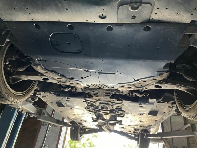 Белый Мазда 3, объемом двигателя 2.5 л и пробегом 192 тыс. км за 10600 $, фото 16 на Automoto.ua