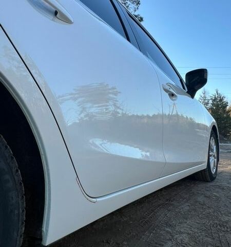 Белый Мазда 3, объемом двигателя 2 л и пробегом 46 тыс. км за 12200 $, фото 11 на Automoto.ua